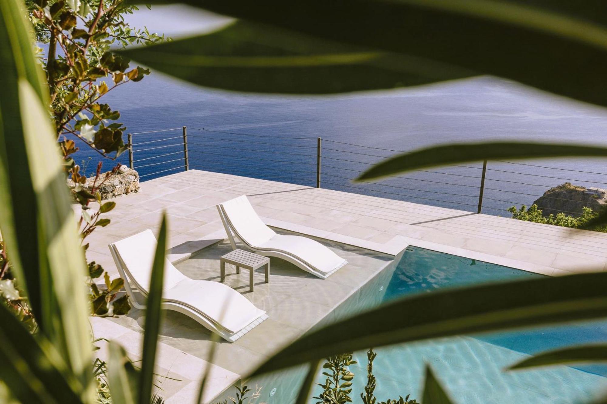 Anemos Luxury Villas Rodhákinon Exterior foto
